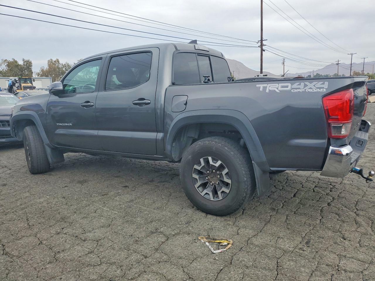 2016 TOYOTA TACOMA TRD OFF-ROAD — снимка 2