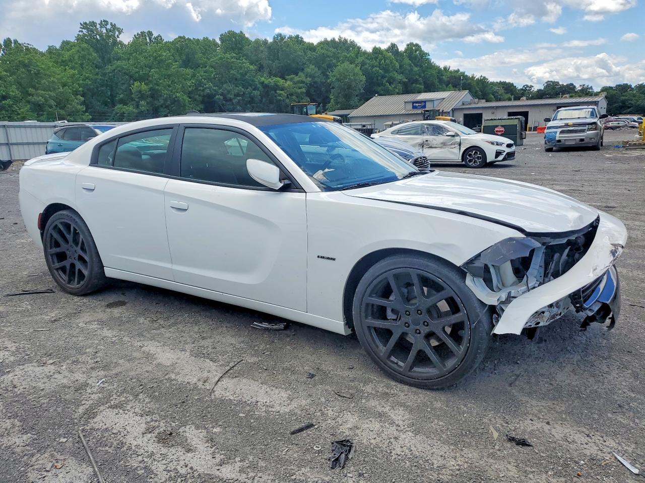 2015 DODGE CHARGER R — снимка 4