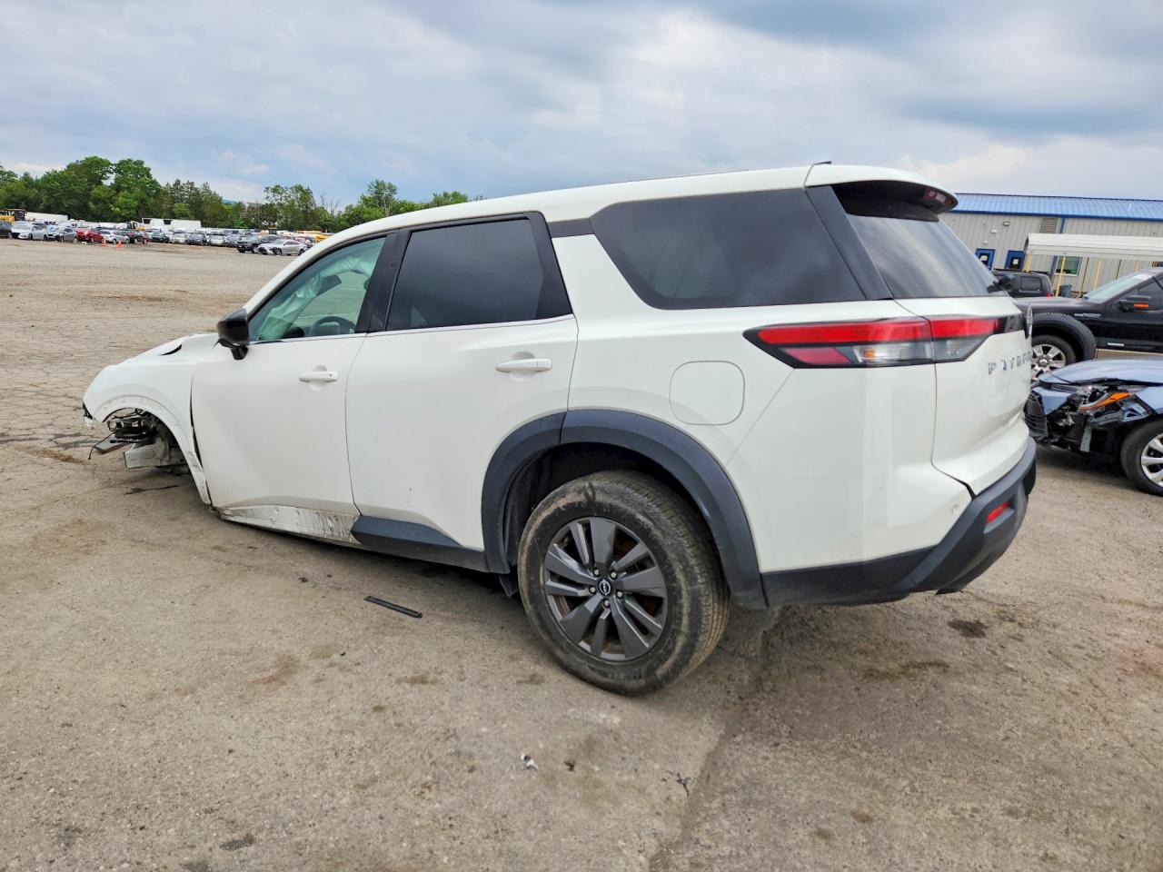 2024 NISSAN PATHFINDER S — снимка 2