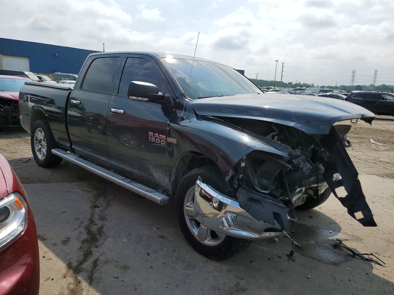 2017 RAM 1500 SLT — снимка 4