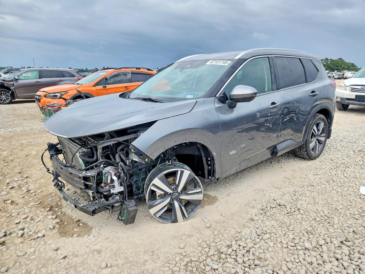 2024 NISSAN ROGUE SL