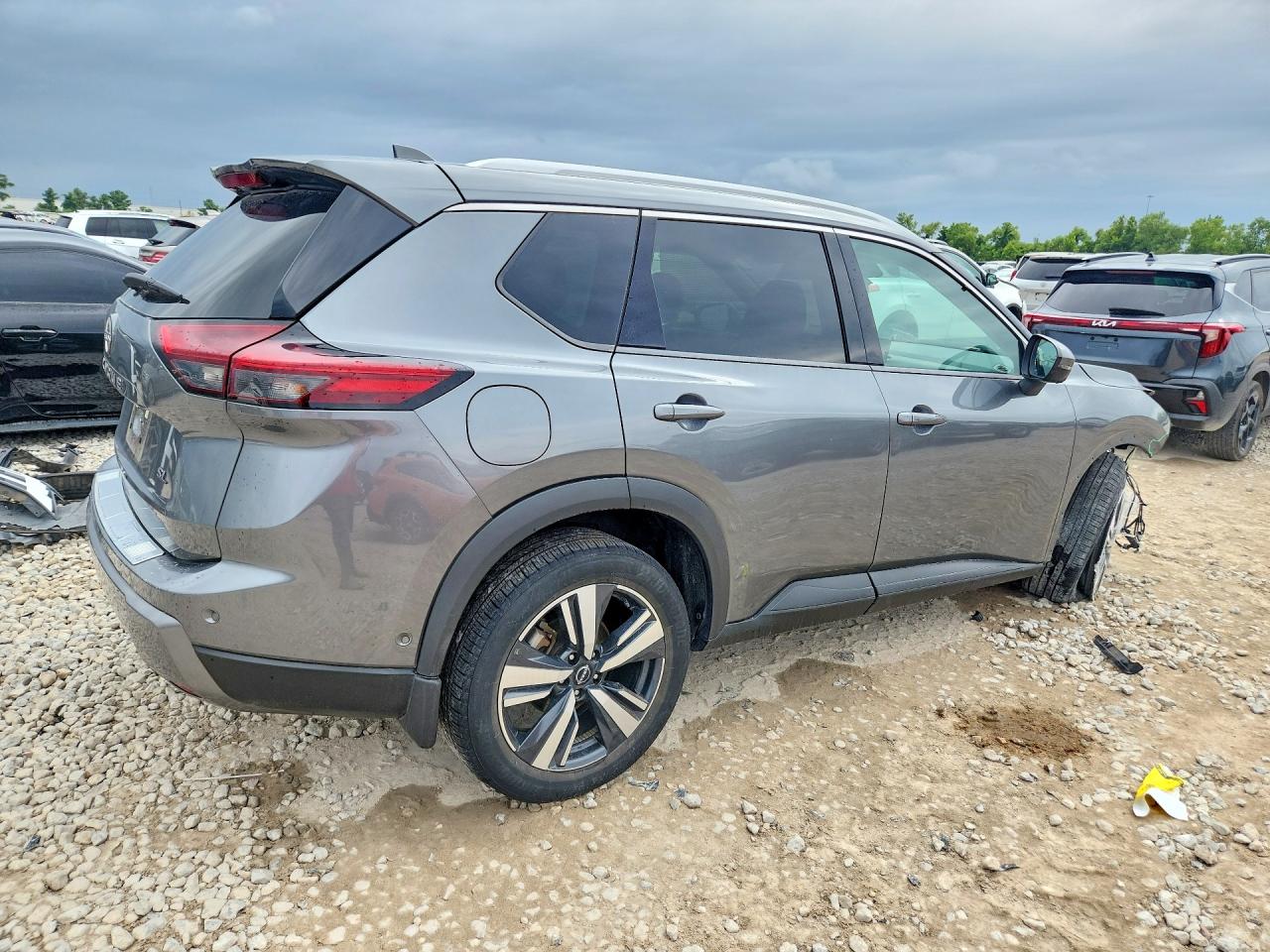 2024 NISSAN ROGUE SL — снимка 3