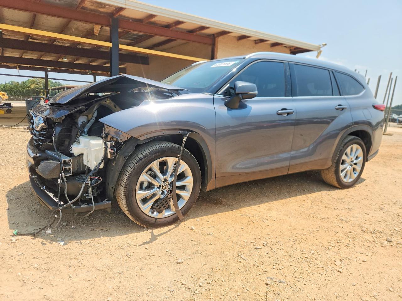 2021 TOYOTA HIGHLANDER LIMITED