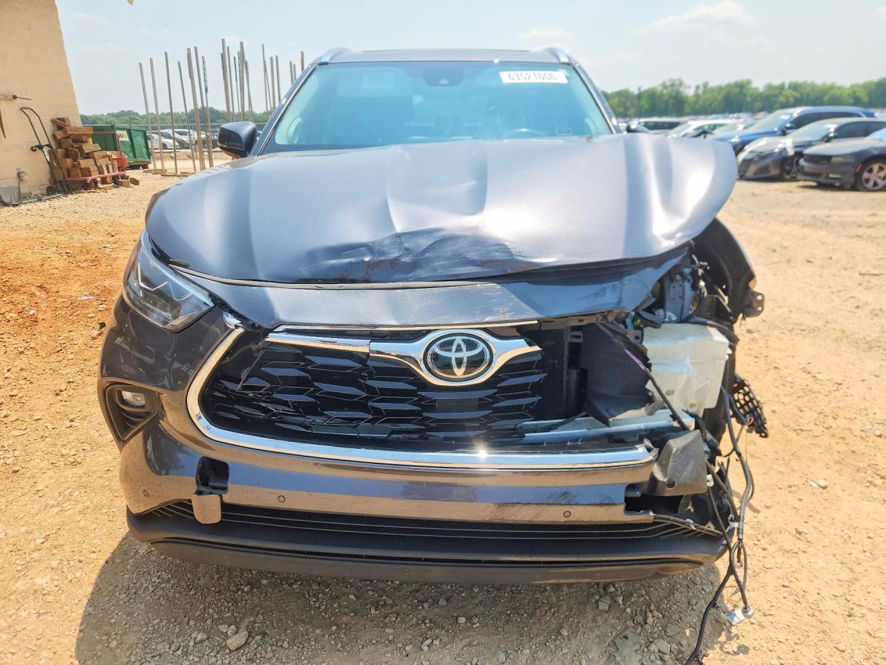 2021 TOYOTA HIGHLANDER LIMITED — снимка 5