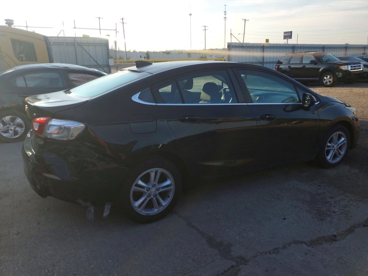 2017 CHEVROLET CRUZE LT — снимка 3