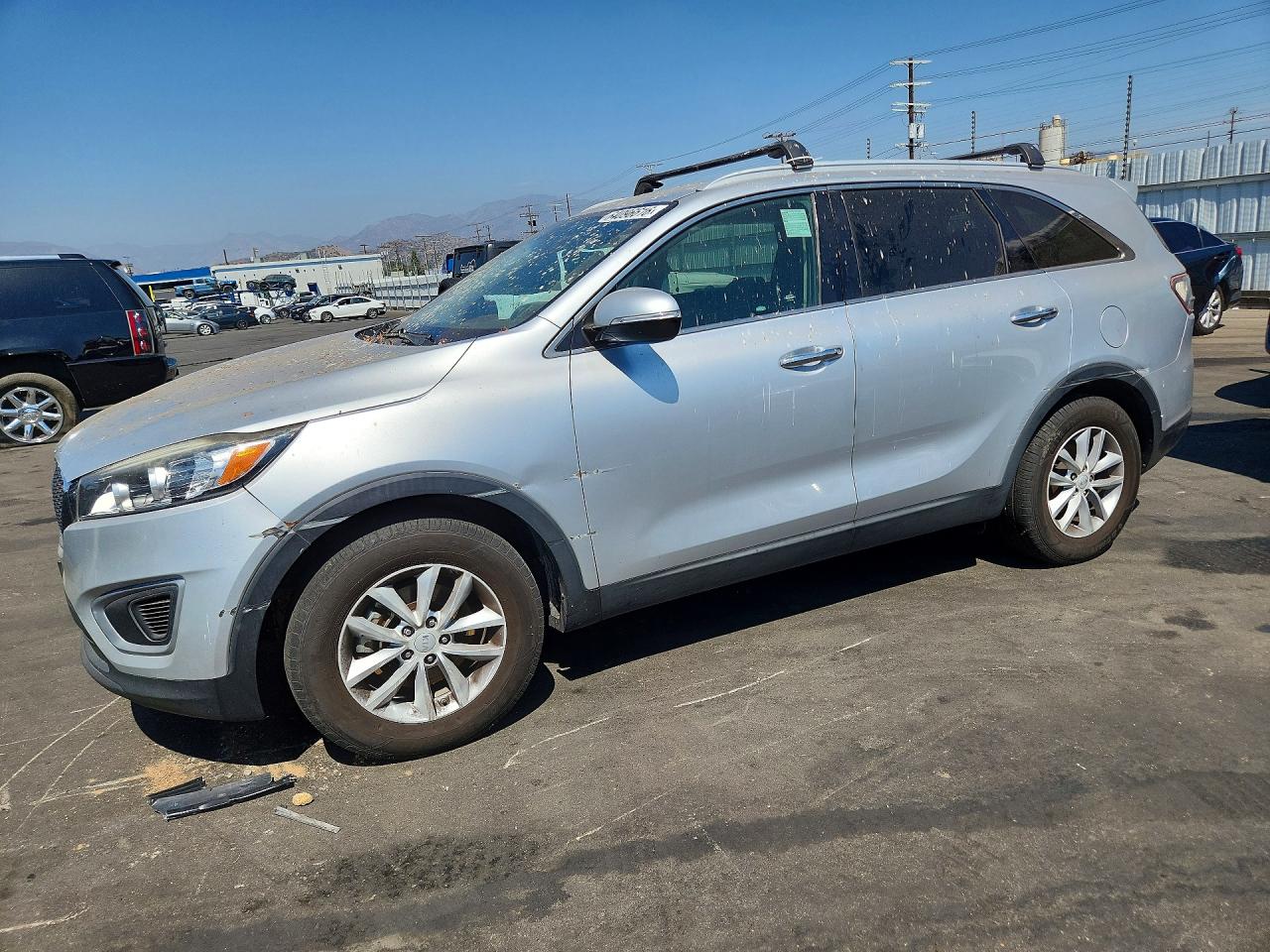 2018 KIA SORENTO LX