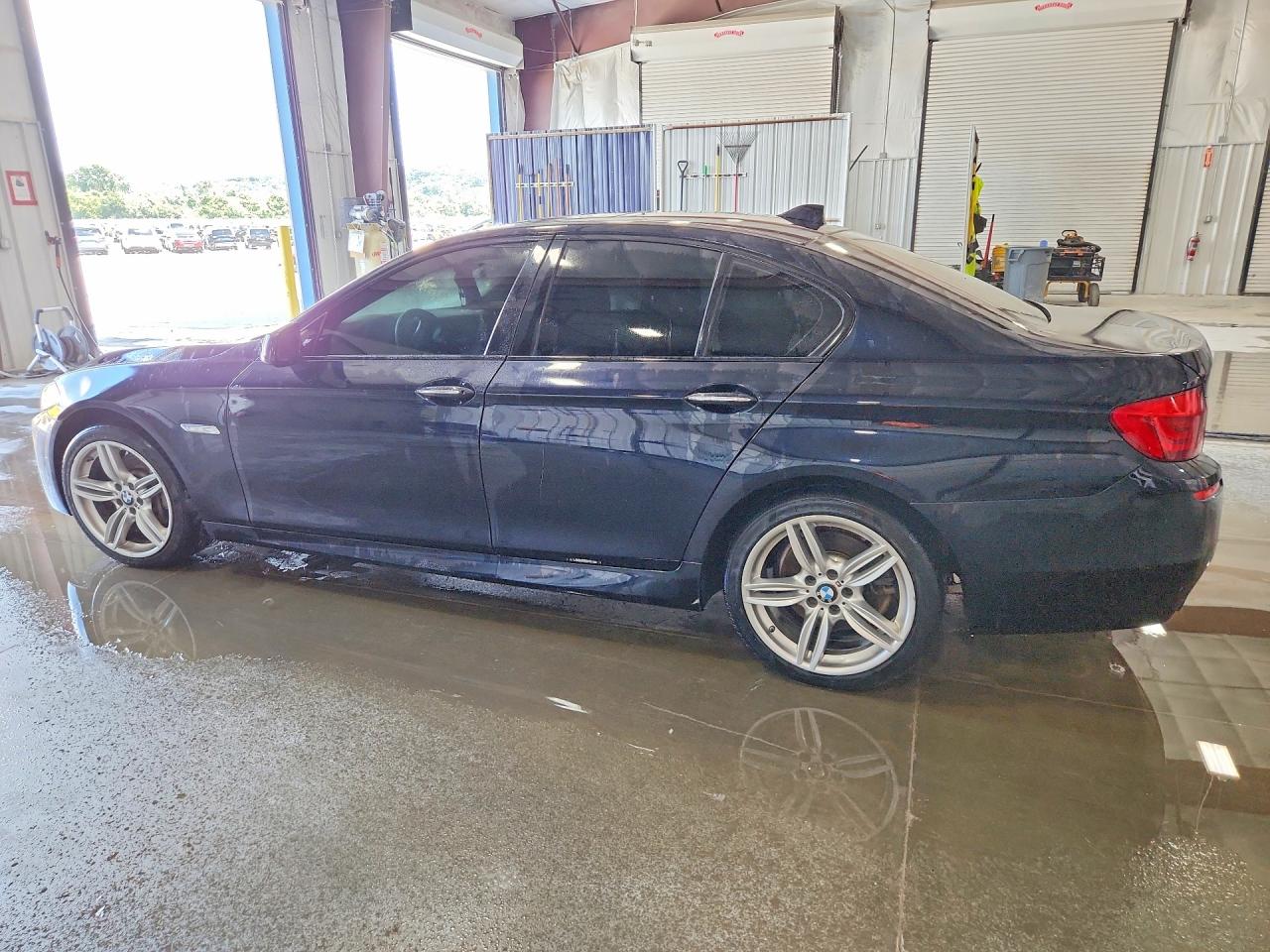 2013 BMW 535 XI — снимка 2
