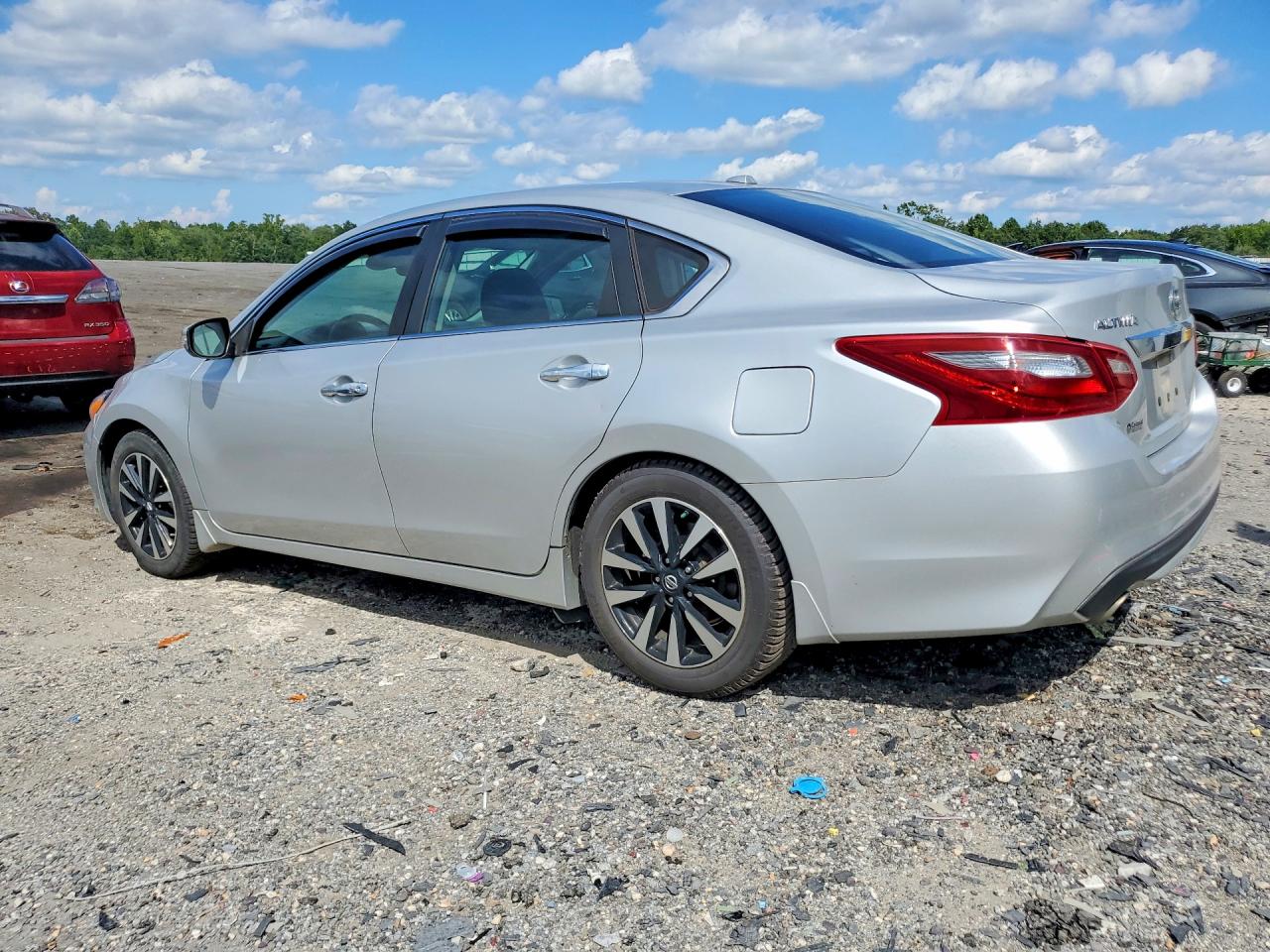 2018 NISSAN ALTIMA 2.5 SV — снимка 2