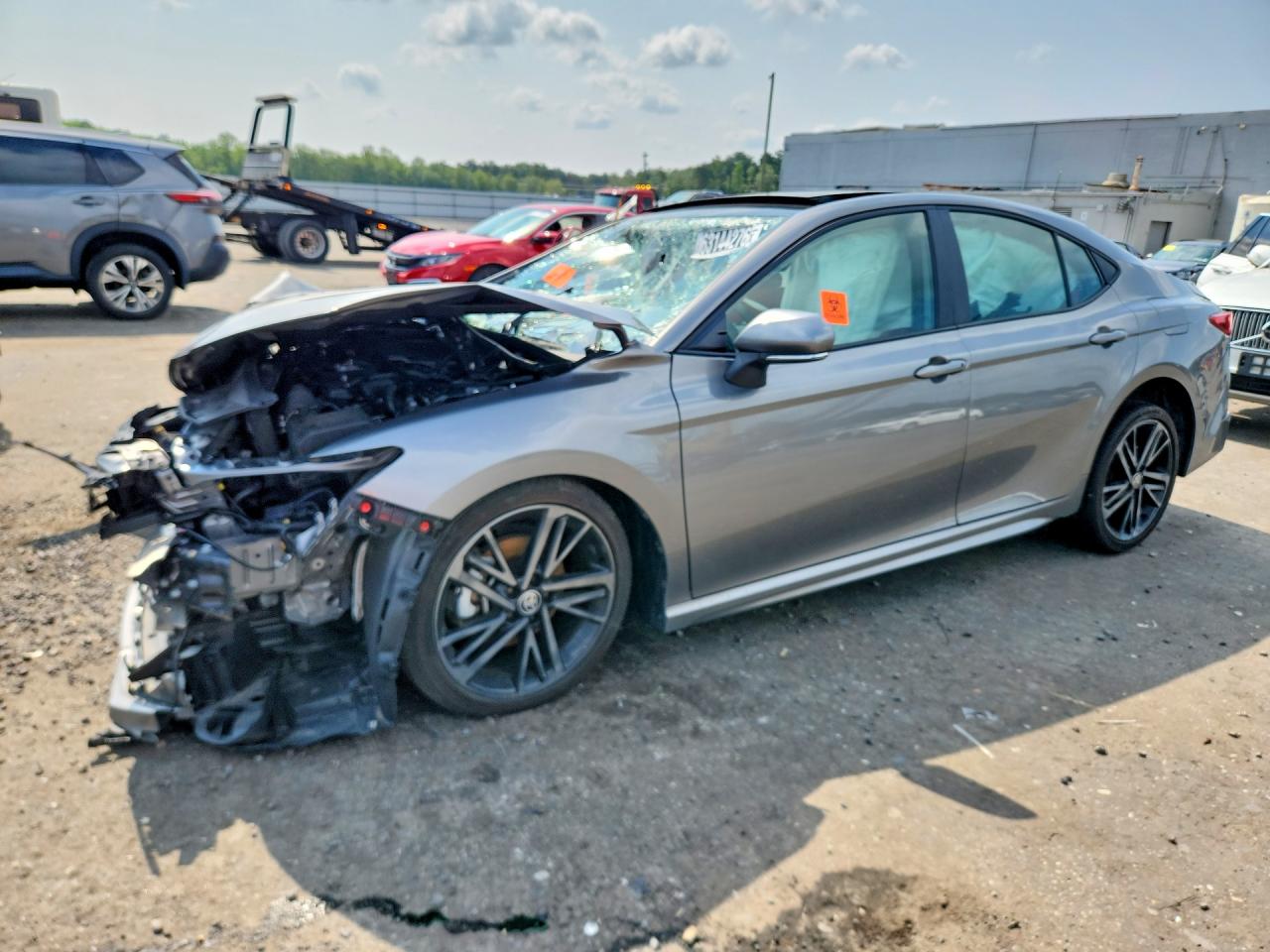 2025 TOYOTA CAMRY XSE