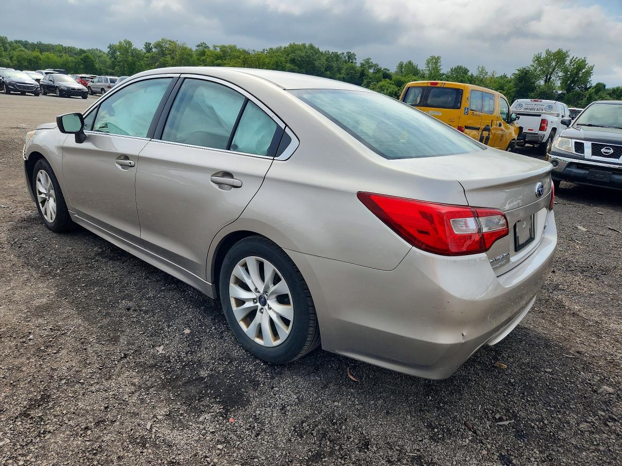 2017 SUBARU LEGACY 2.5I — снимка 2