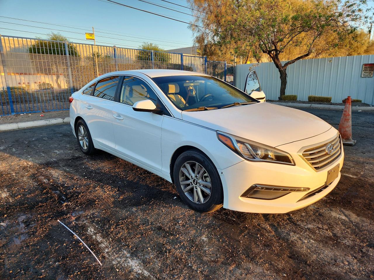 2015 HYUNDAI SONATA SE, ECO — снимка 4