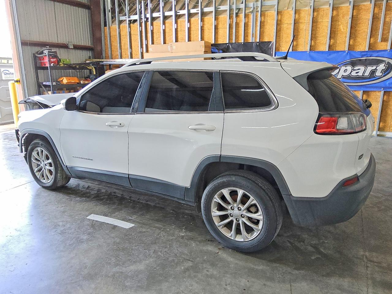 2019 JEEP CHEROKEE LATITUDE — снимка 2