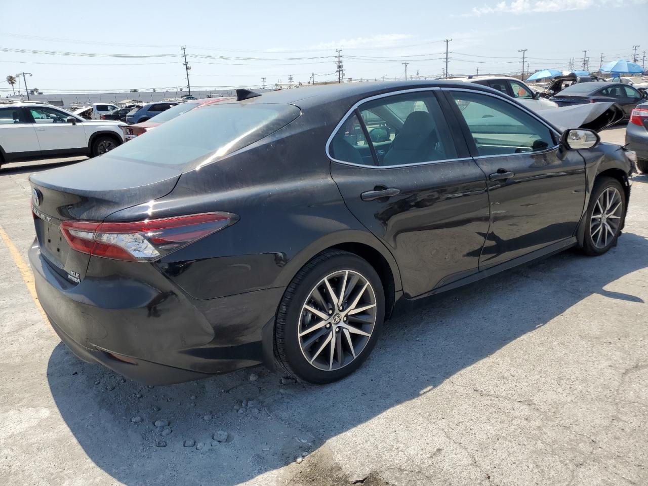 2024 TOYOTA CAMRY XLE — снимка 3