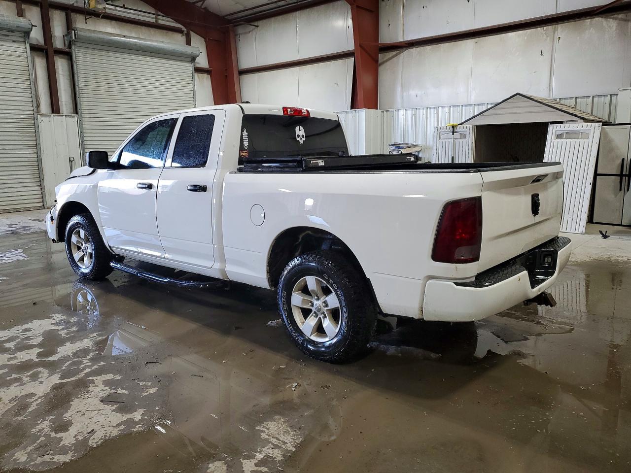 2018 RAM 1500 ST — снимка 2