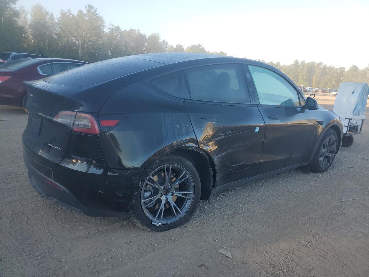 2024 TESLA MODEL Y — снимка 3