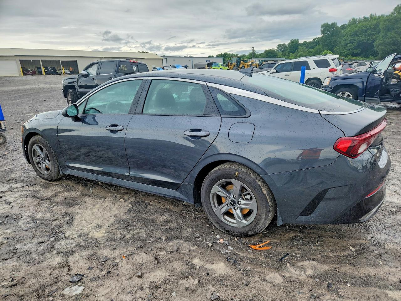 2023 KIA K5 LXS — снимка 2