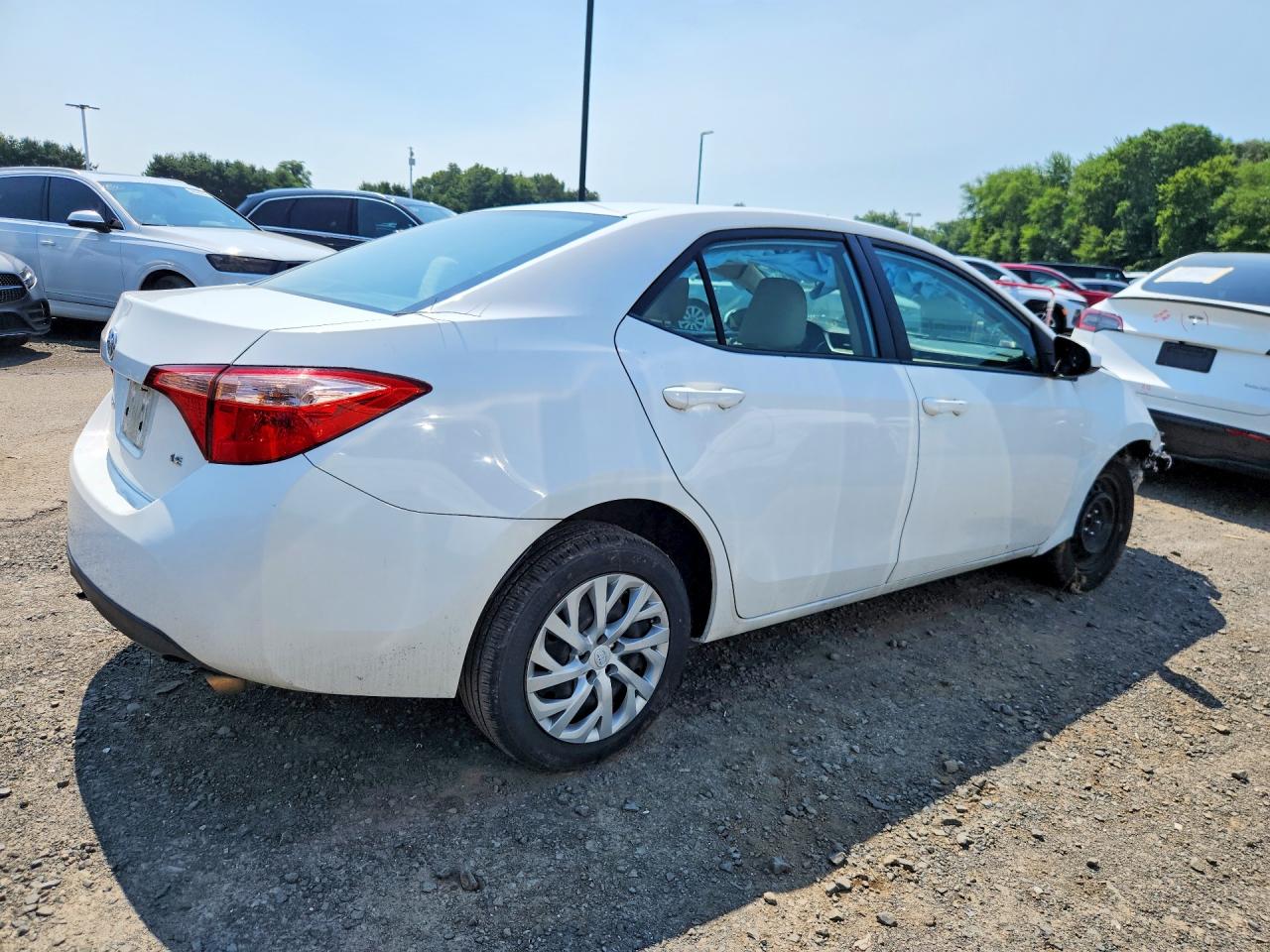 2017 TOYOTA COROLLA LE — снимка 3