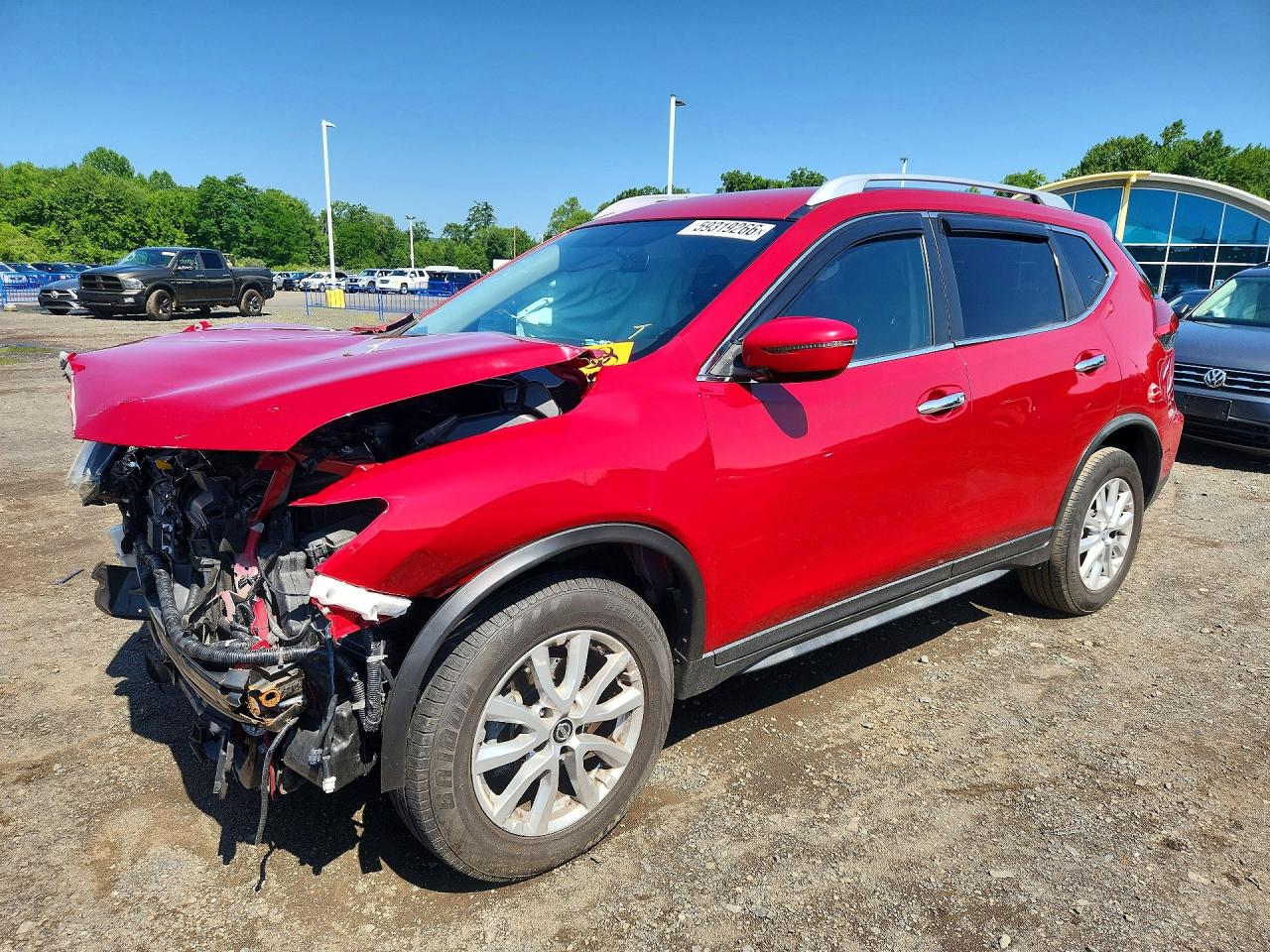 2017 NISSAN ROGUE SV