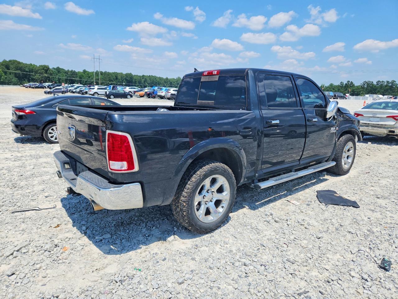 2015 RAM 1500 LARAMIE — снимка 3