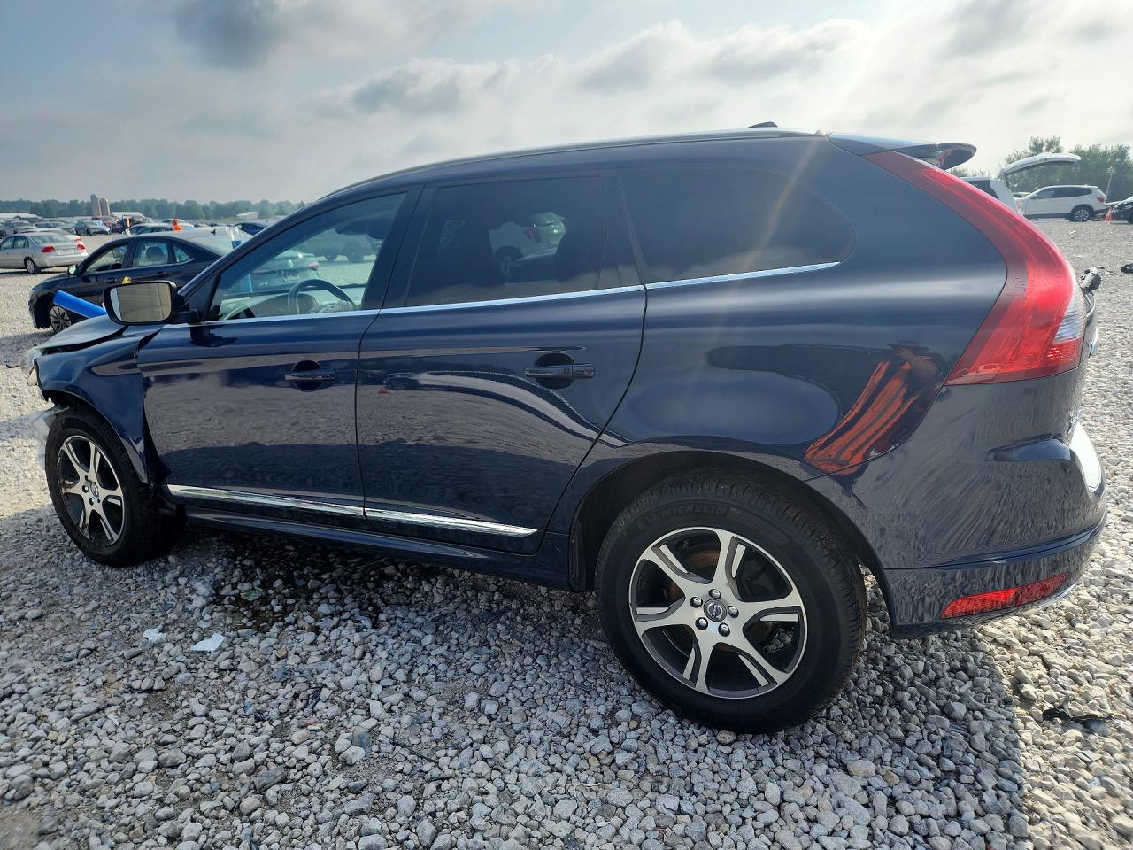 2015 VOLVO XC60 T6 PREMIER — снимка 2