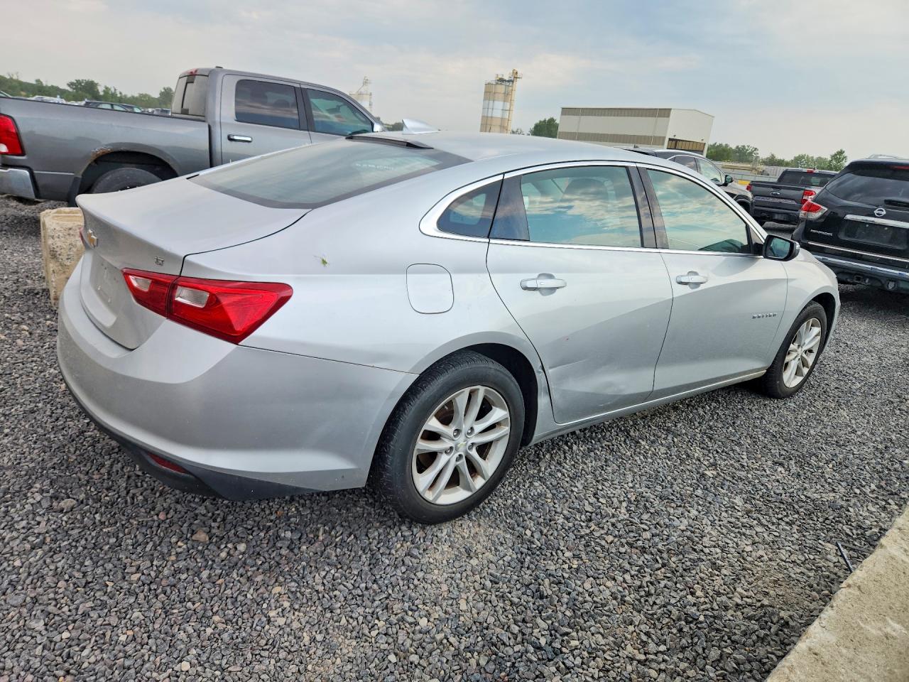 2017 CHEVROLET MALIBU LT — снимка 3