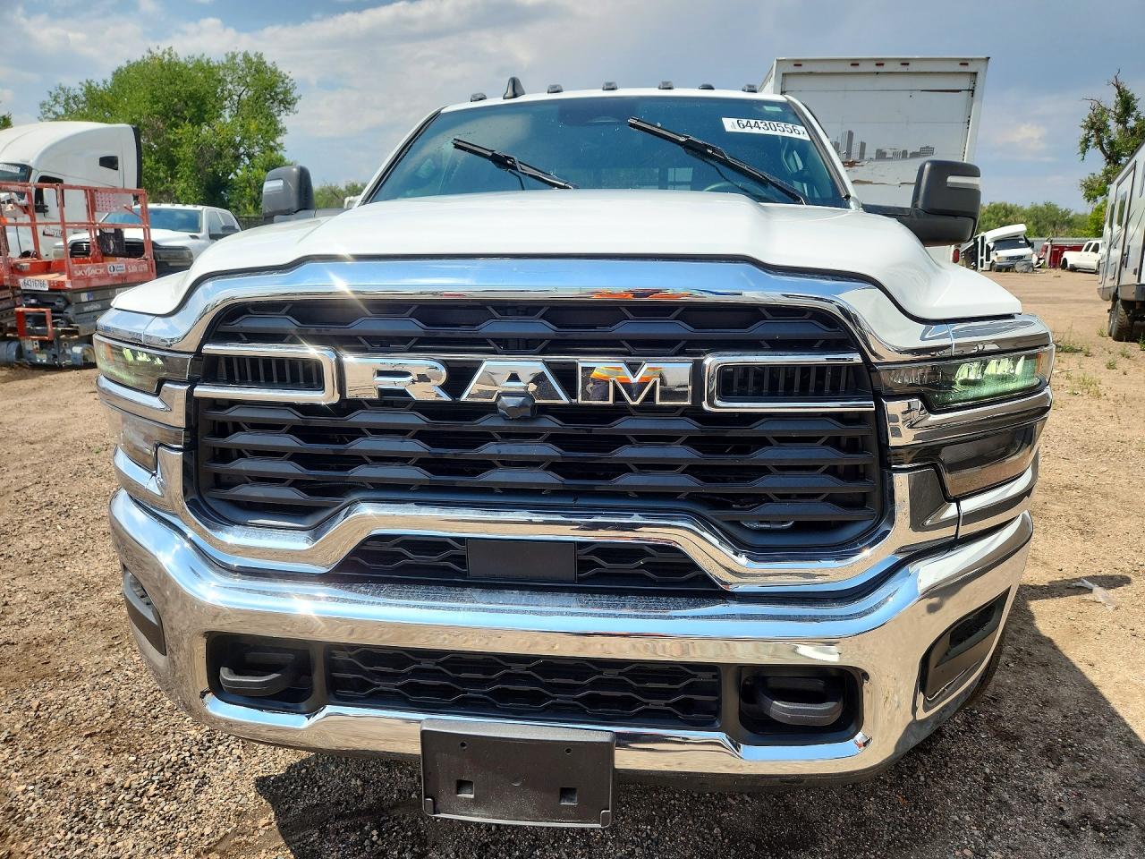 2026 RAM 3500 — снимка 5