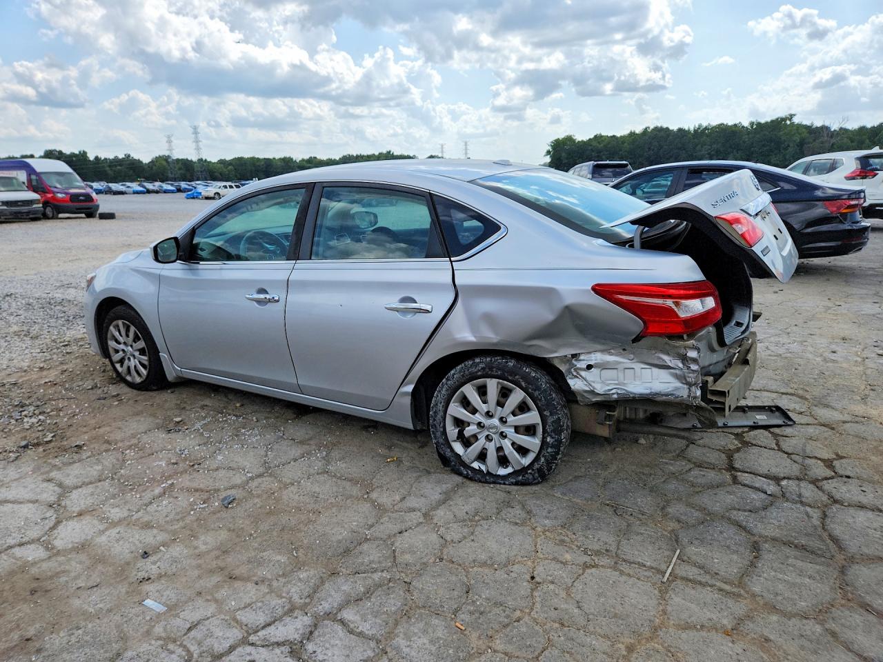 2016 NISSAN SENTRA SV — снимка 2