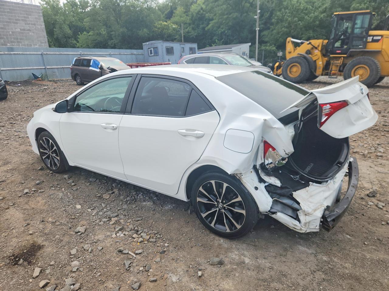 2018 TOYOTA COROLLA SE — снимка 2
