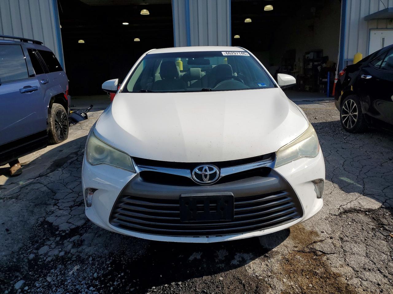 2016 TOYOTA CAMRY LE — снимка 5