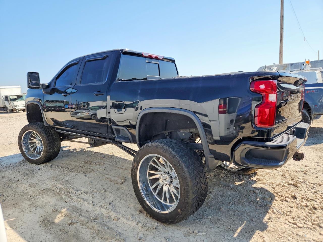 2021 CHEVROLET SILVERADO K2500 HEAVY DUTY LTZ — снимка 2