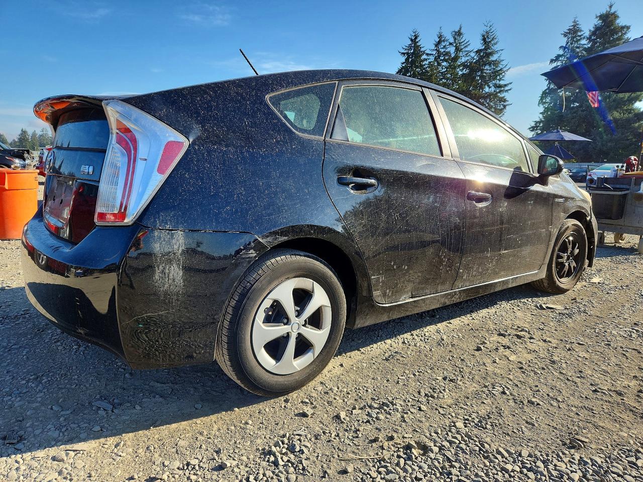 2015 TOYOTA PRIUS TWO — снимка 3