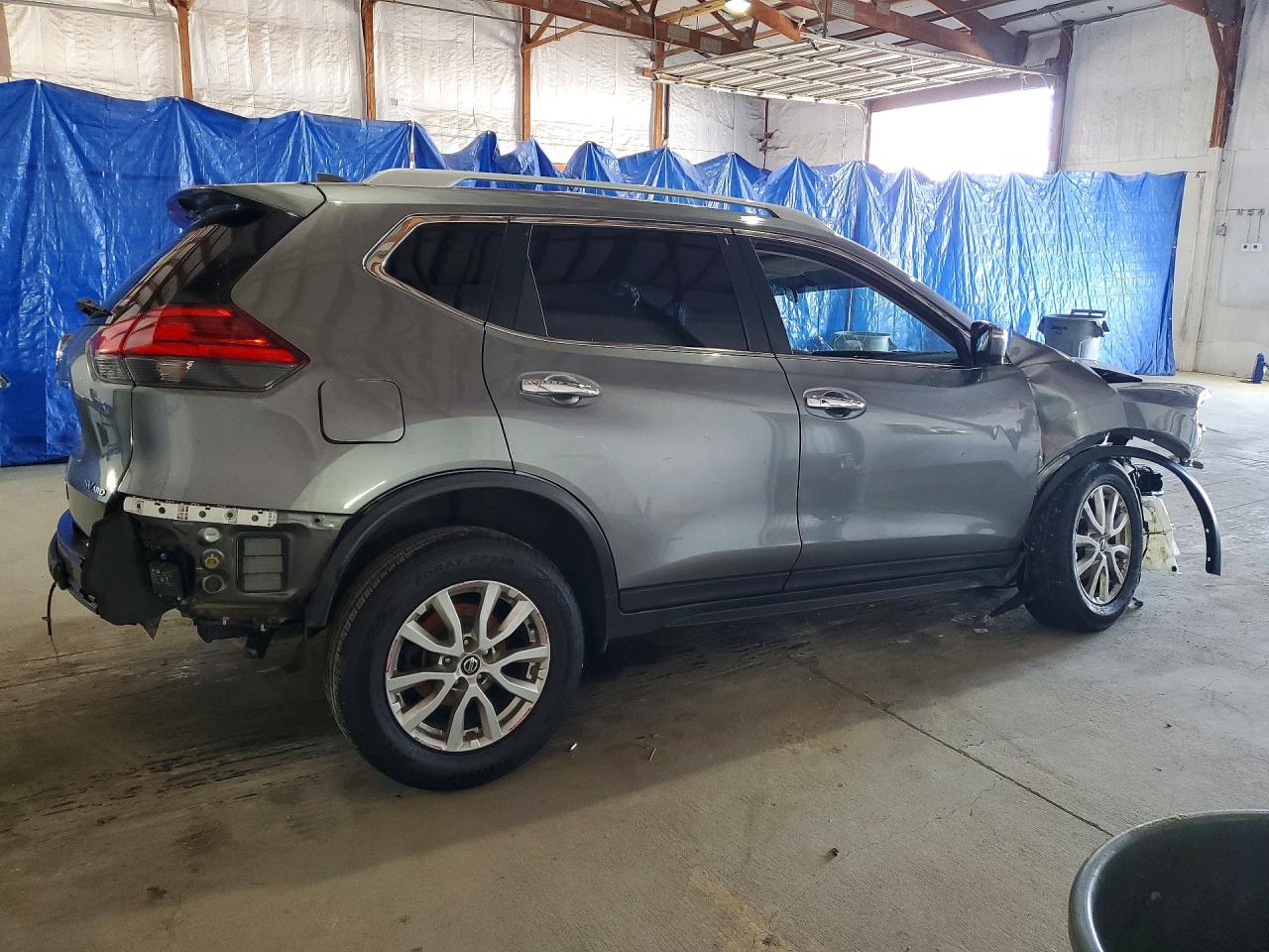 2017 NISSAN ROGUE SV — снимка 3