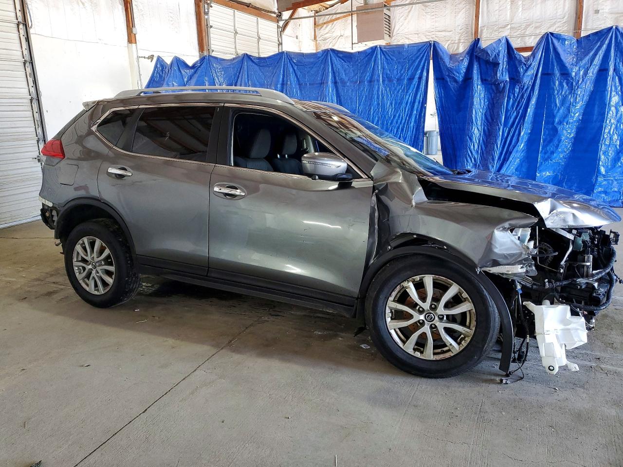 2017 NISSAN ROGUE SV — снимка 4