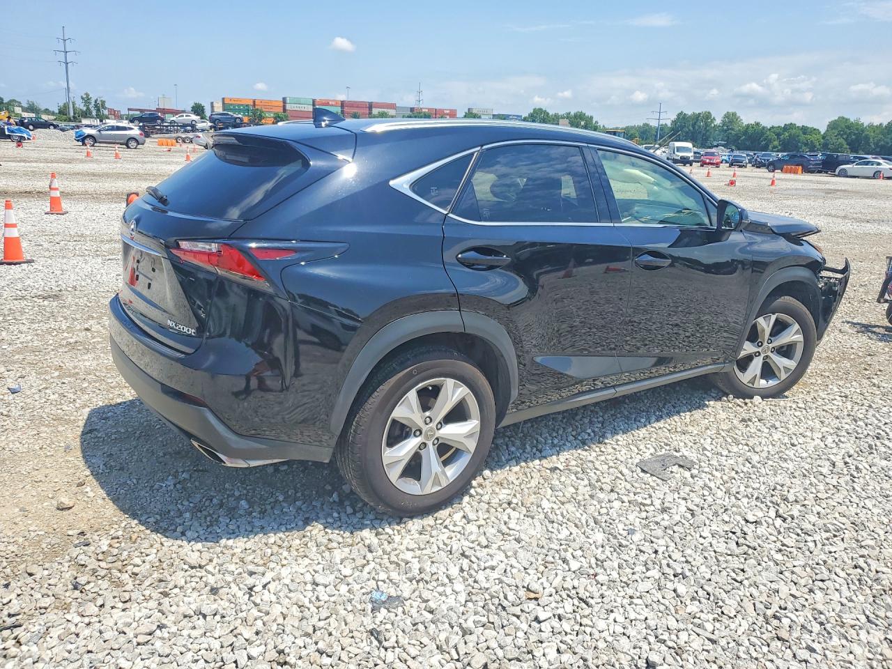 2017 LEXUS NX 200T BASE — снимка 3