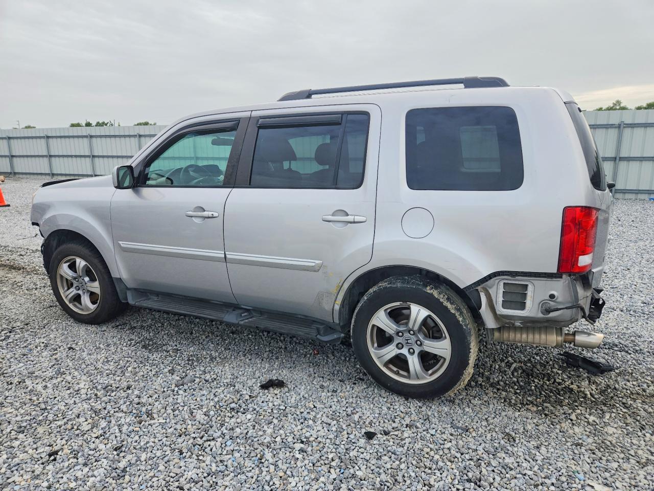 2015 HONDA PILOT EX — снимка 2