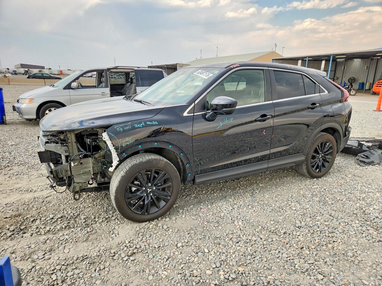 2025 MITSUBISHI ECLIPSE CROSS LE