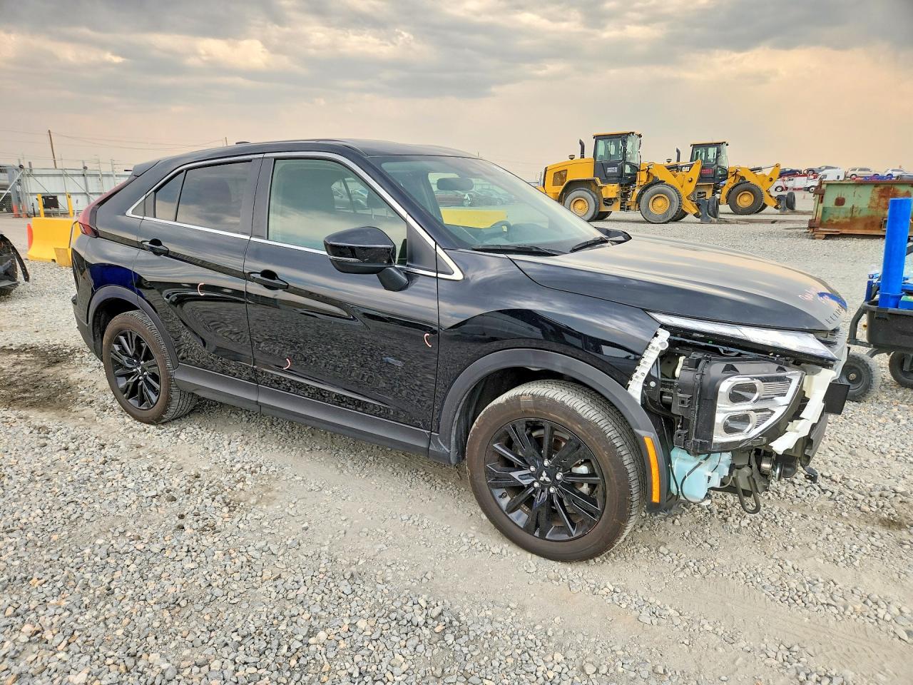 2025 MITSUBISHI ECLIPSE CROSS LE — снимка 4