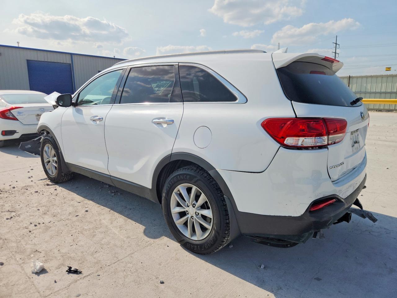 2018 KIA SORENTO LX — снимка 2