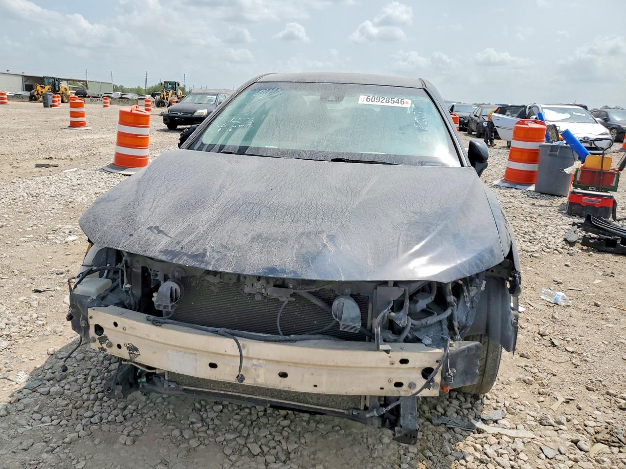 2019 TOYOTA CAMRY LE — снимка 5