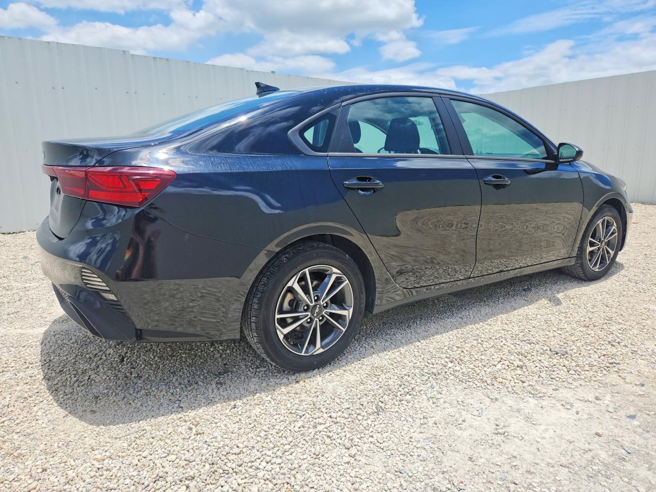 2024 KIA FORTE LXS — снимка 3