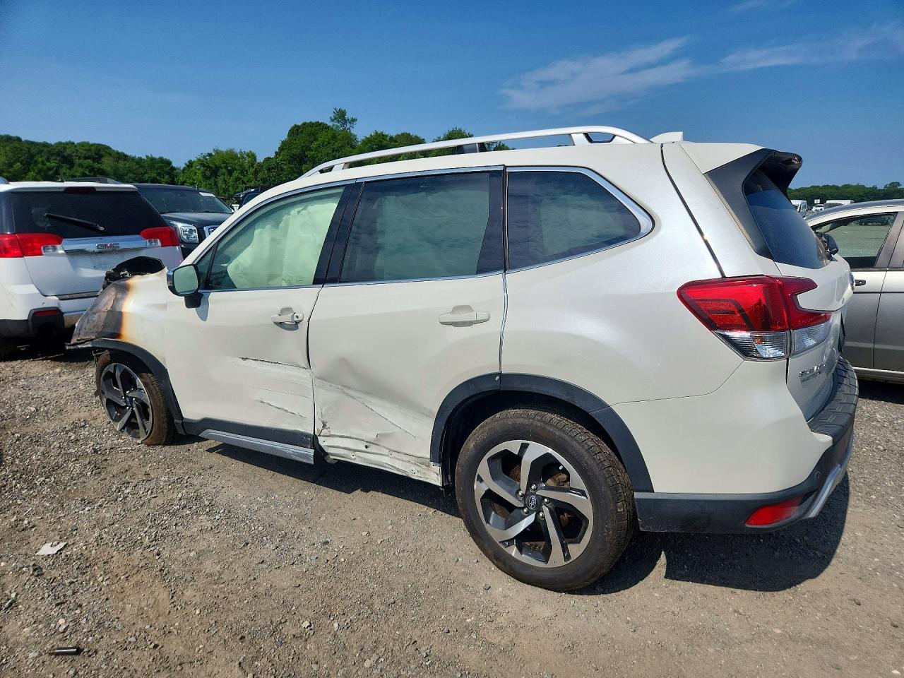 2022 SUBARU FORESTER TOURING — снимка 2