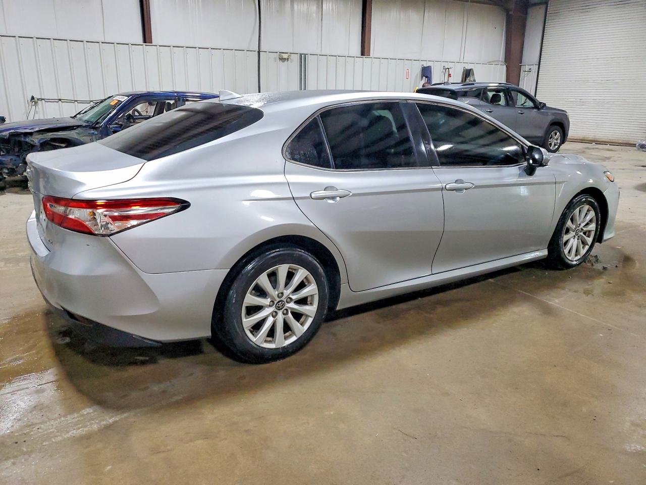 2020 TOYOTA CAMRY LE — снимка 3