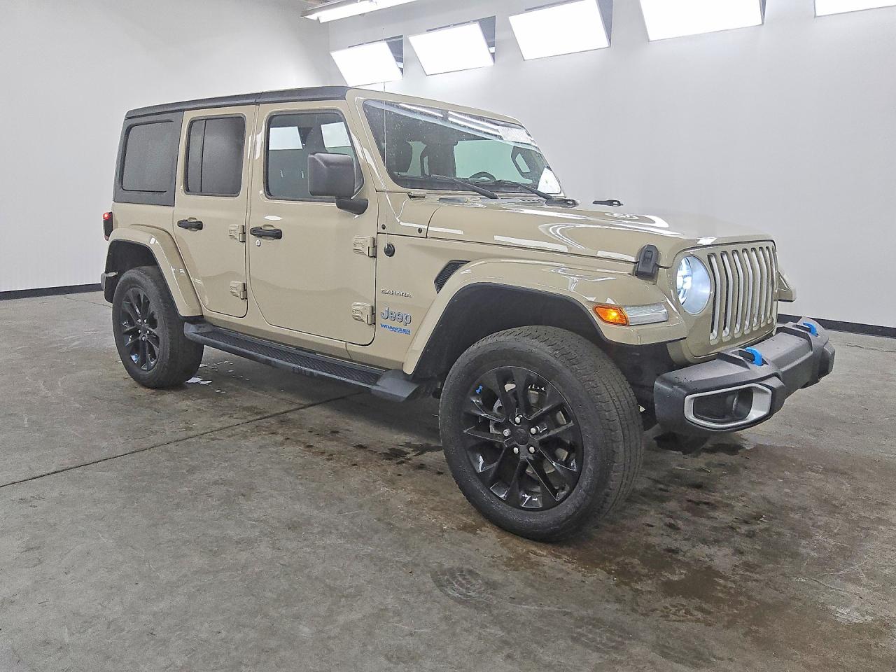2022 JEEP WRANGLER UNLIMITED SAHARA 4XE — снимка 4