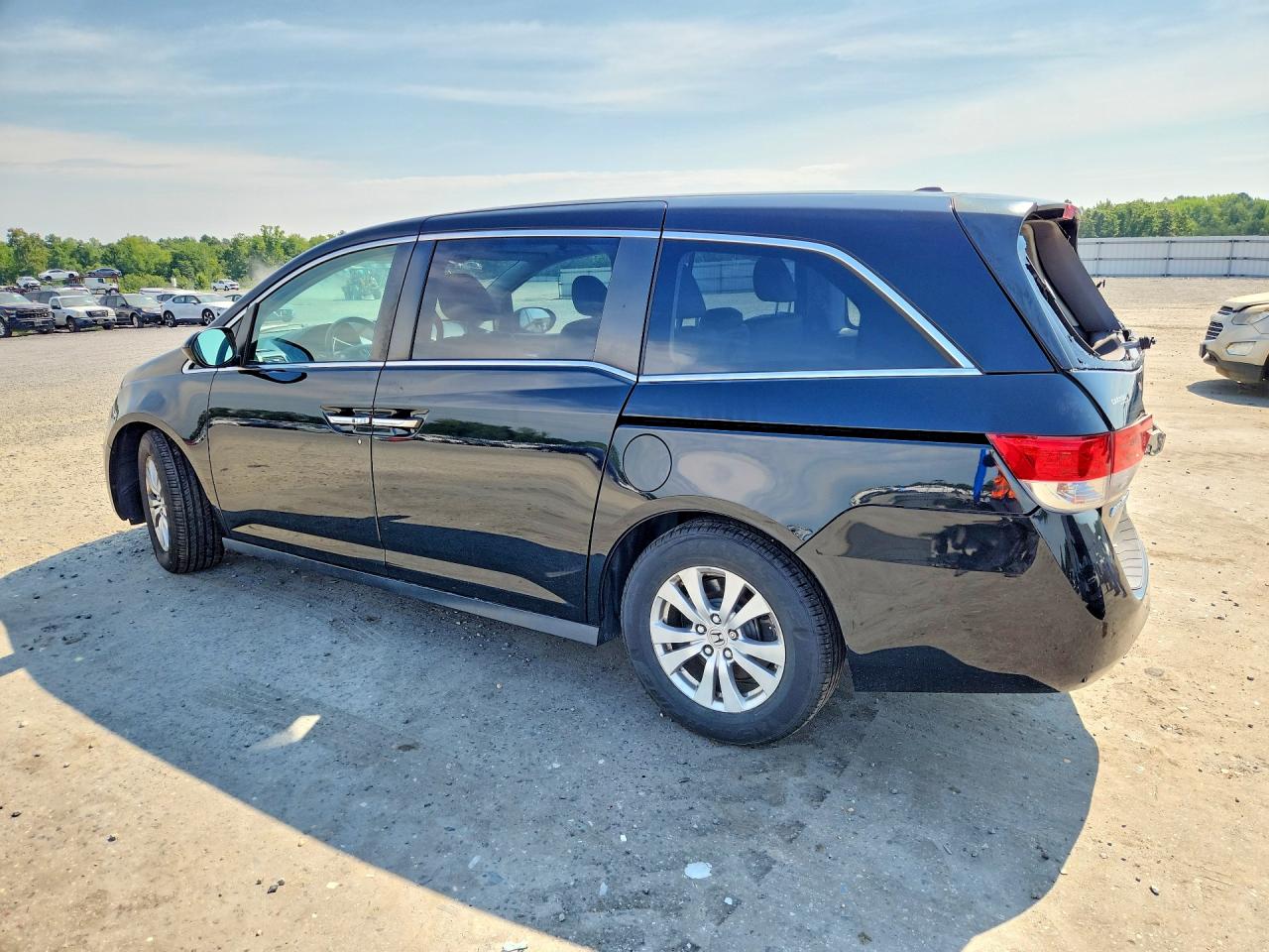 2015 HONDA ODYSSEY EXL — снимка 2