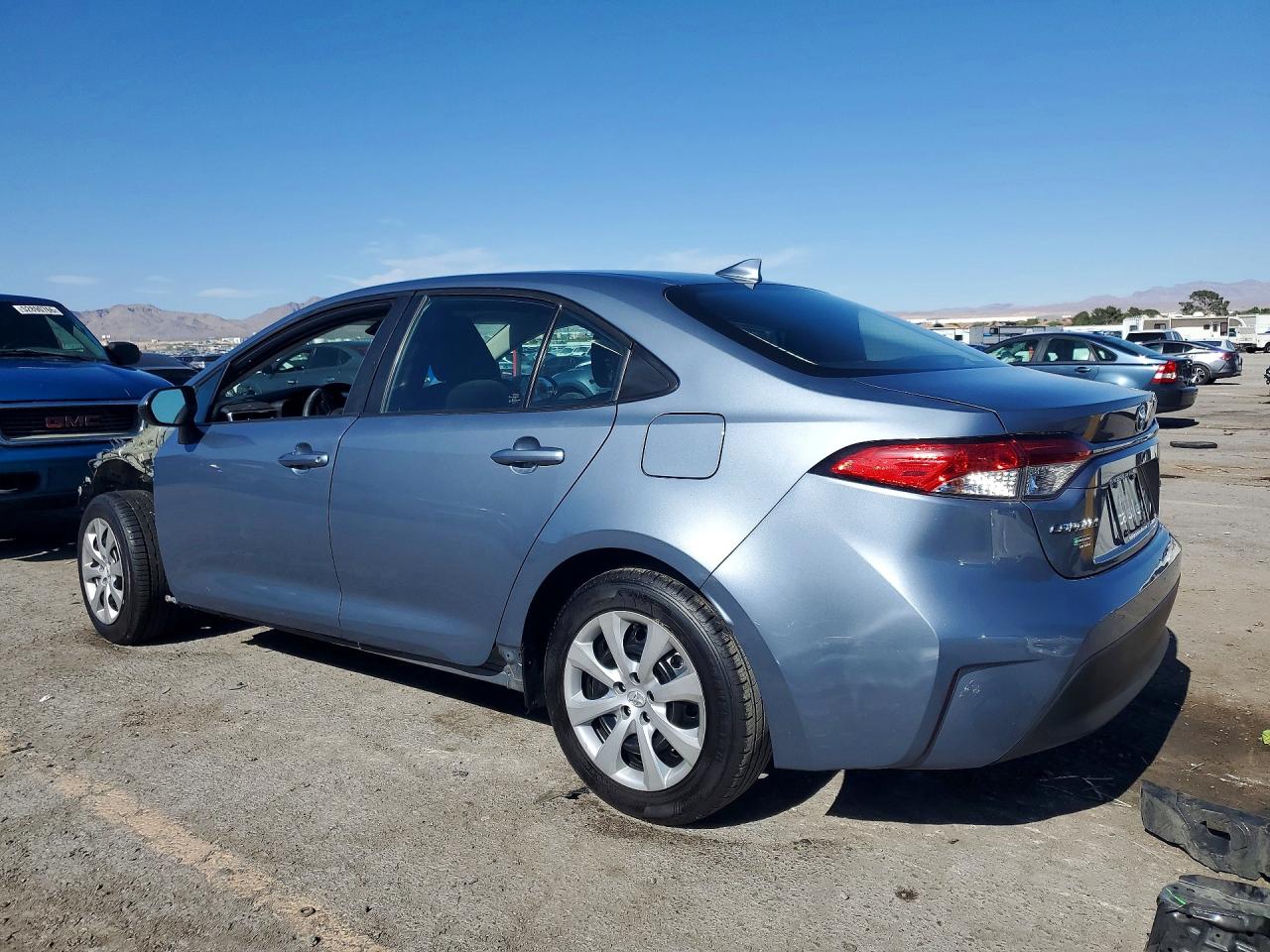 2023 TOYOTA COROLLA LE — снимка 2