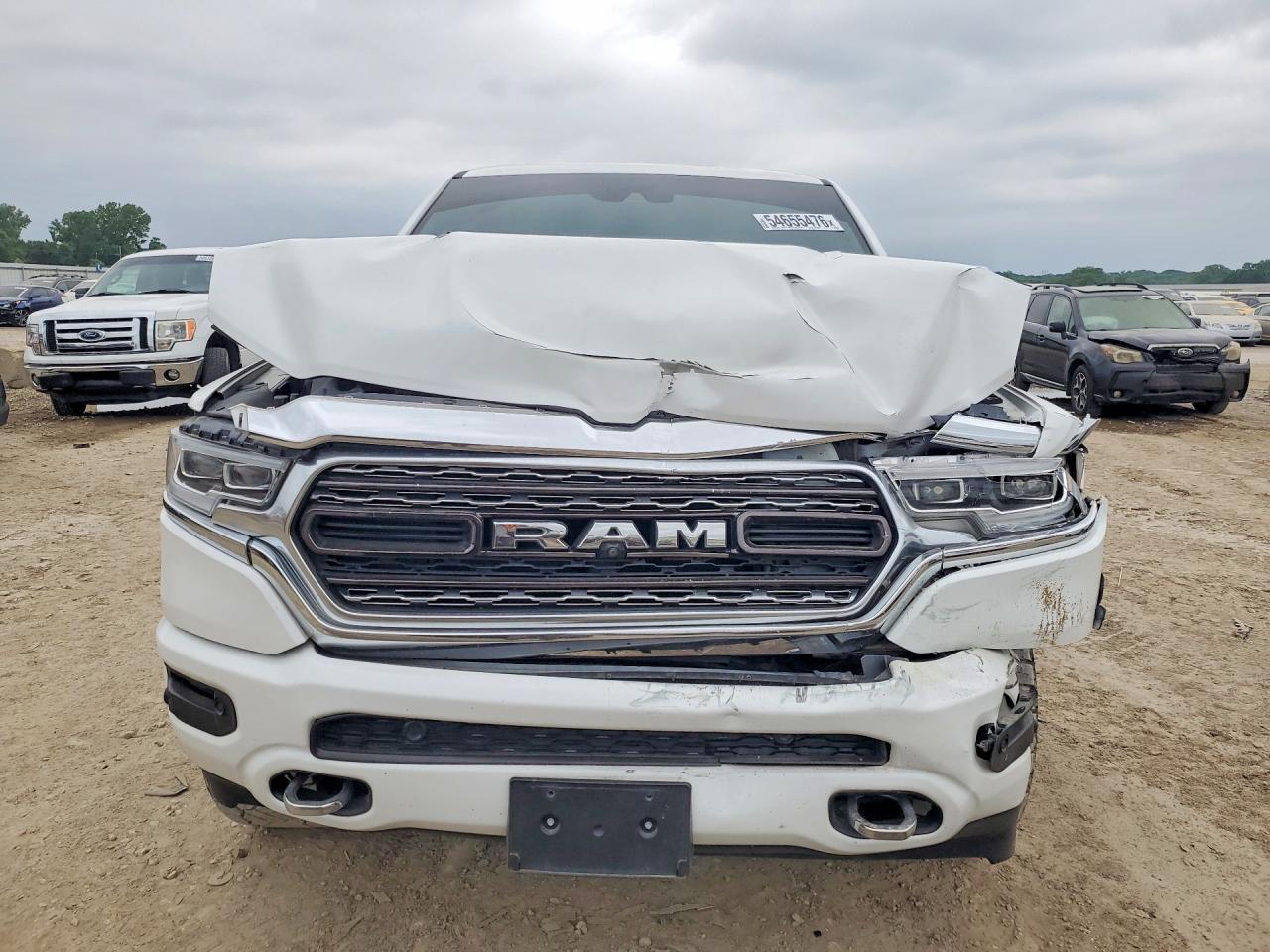 2019 RAM 1500 LIMITED — снимка 5