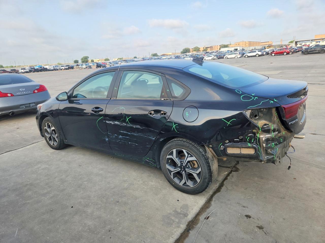 2021 KIA FORTE LXS — снимка 2