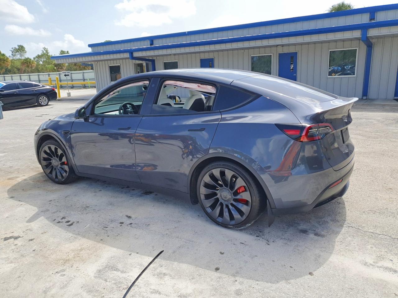 2023 TESLA MODEL Y — снимка 2