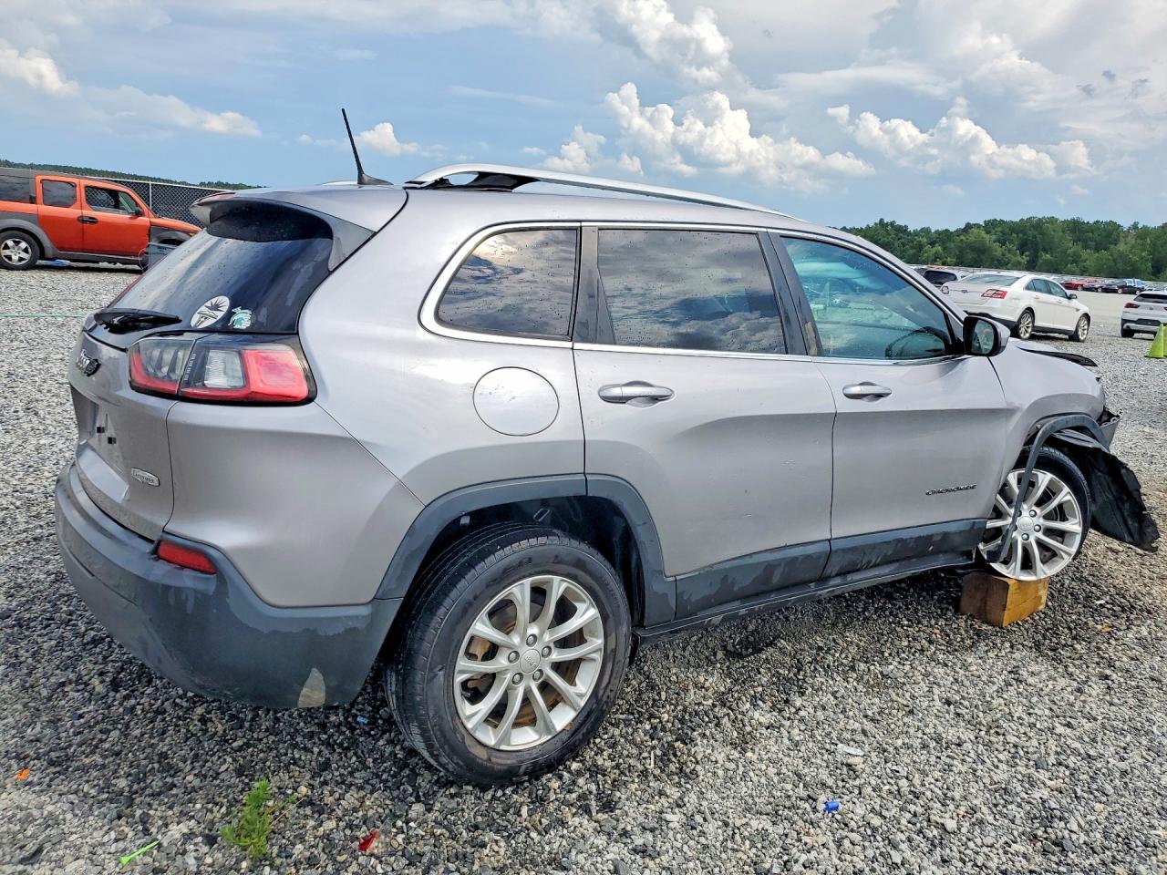 2019 JEEP CHEROKEE LATITUDE — снимка 3