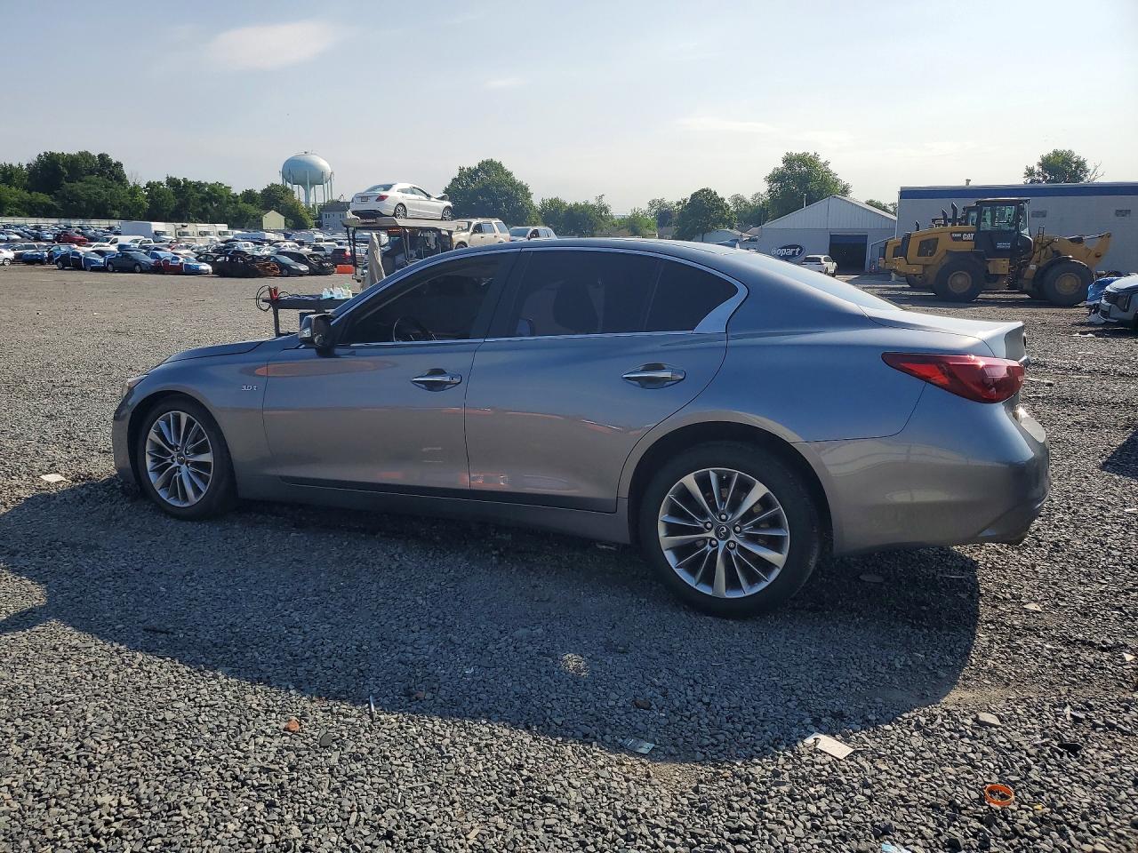 2018 INFINITI Q50 3.0T LUXE — снимка 2